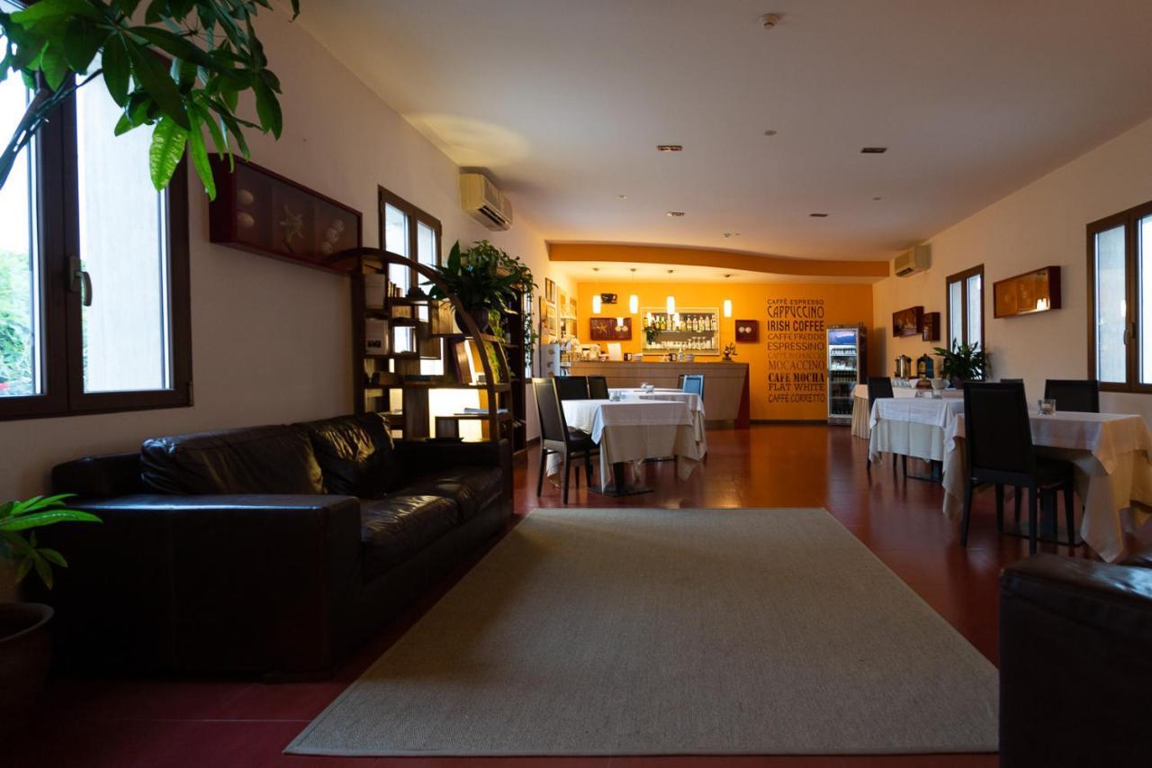 Club Azzurro Hotel&Resort Porto Cesareo Exterior foto